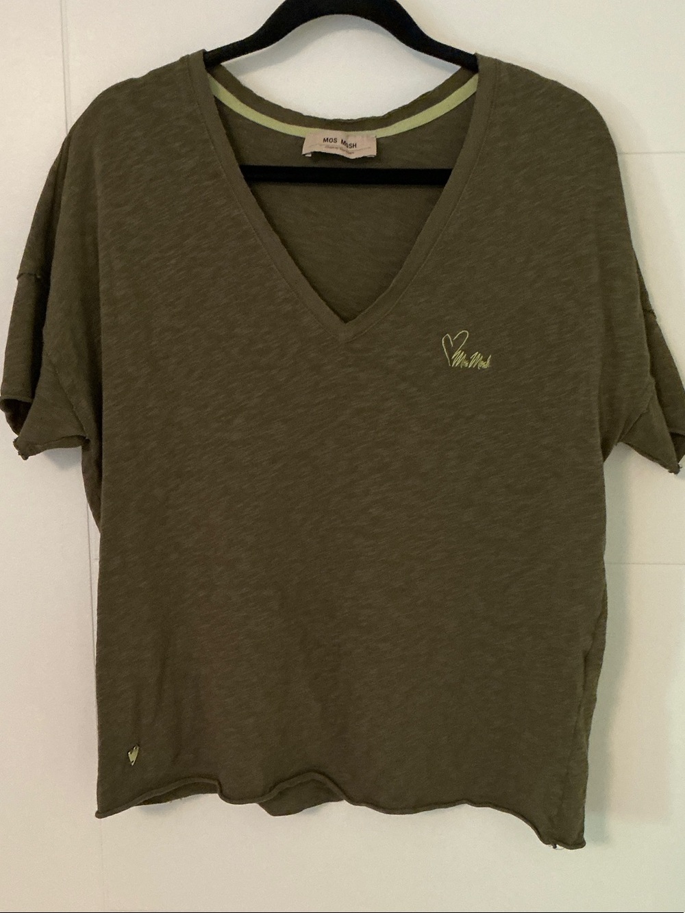 Mos Mosh Glory v-neck shirt sleeve t-shirt